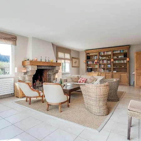 Maison Courlis By Interhome Карнак